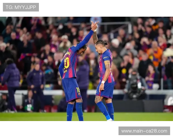 巴萨国王杯阵容公布：拉菲尼亚缺阵，亚马尔首发